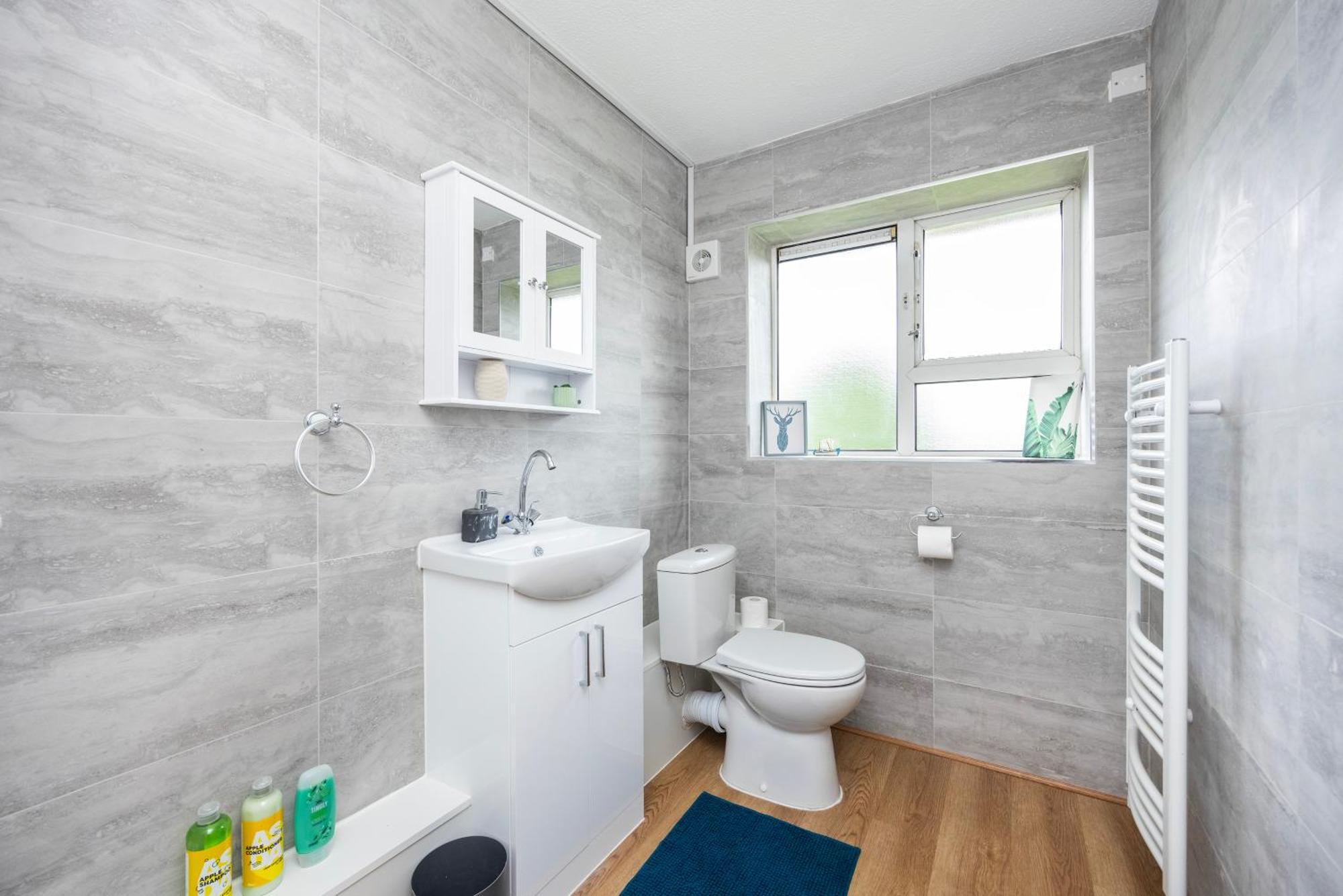 Excel O2 Stunning Large 3 Bedroom Apartment With Balcony Londres Exterior foto
